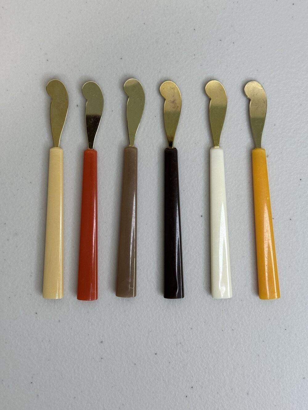 6 MCM Lucite Utensil Cheese Spreaders Bakelite Handles Gold Tone Stainless Steel